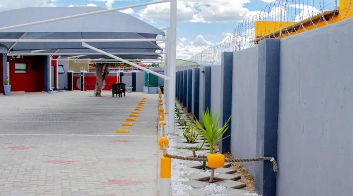 Okahao Studios Self-Catering