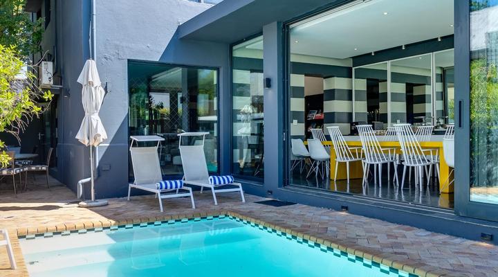 Life & Leisure Boutique Guest House