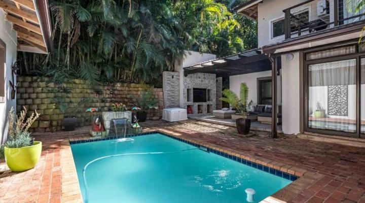 Ekuthuleni Modern Christian Guesthouse