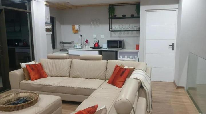 Ekuthuleni Modern Christian Guesthouse