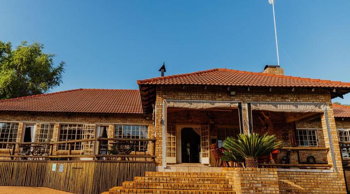 Boubou Bed and Breakfast