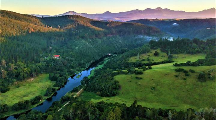 Eastbrook River Lodge