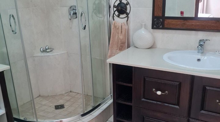 Castelo Sutil Guest House