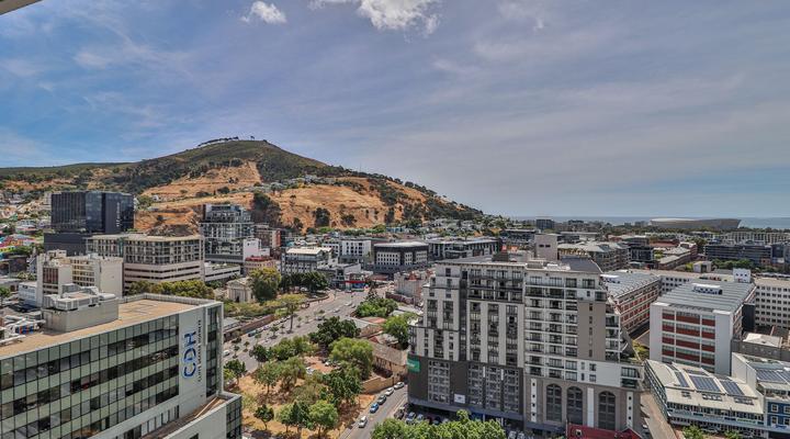 Sixteen on Bree 2015 by CTHA