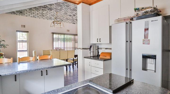 Fairview Crescent 3 by CTHA