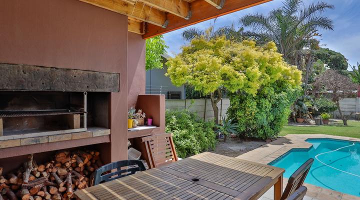 Fairview Crescent 3 by CTHA