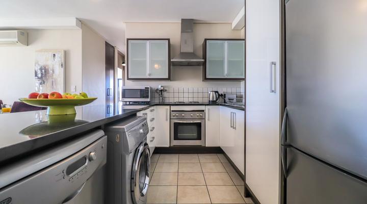 Manhattan Towers 506 by CTHA