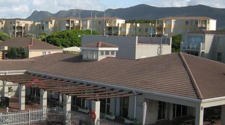 Ocean Whisper Unit 79