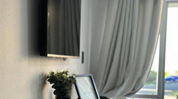 Ocean Whisper Unit 79