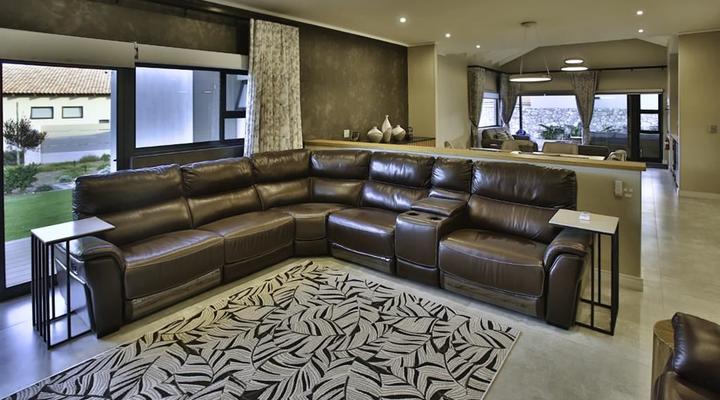 Salty Springbok, Langebaan, 6-sleeper