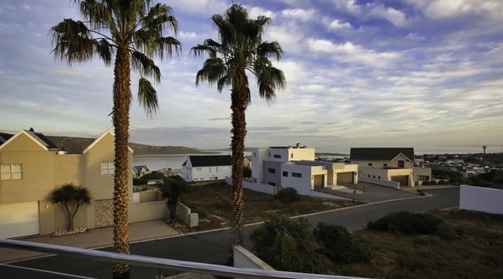 The Spry House, Langebaan, 8-sleeper