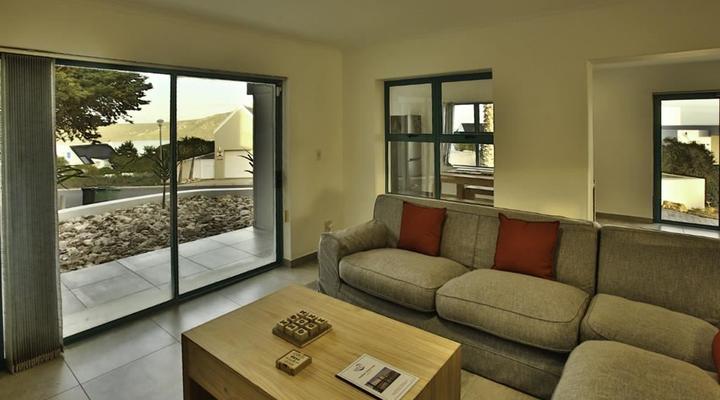 The Spry House, Langebaan, 8-sleeper