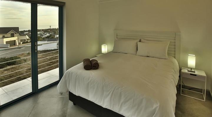 The Spry House, Langebaan, 8-sleeper