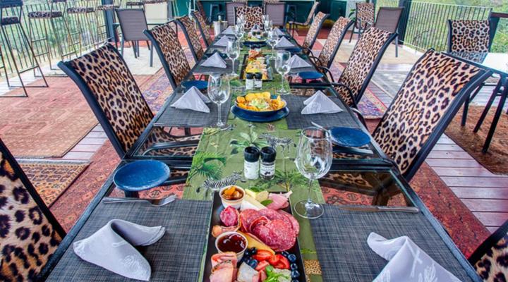 Khaya Ndlovu Safari Manor