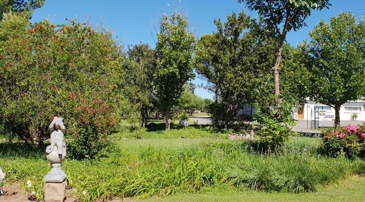 At The Nest B&B Lodge