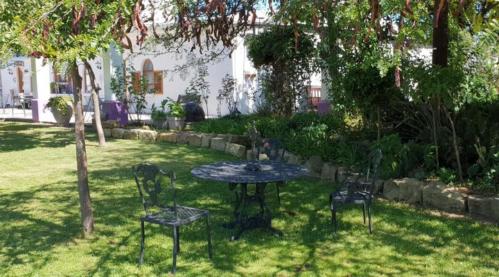 At The Nest B&B Lodge