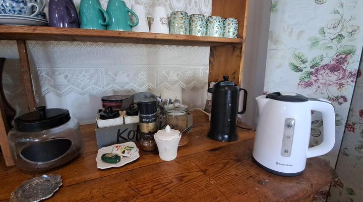 At The Nest B&B Lodge