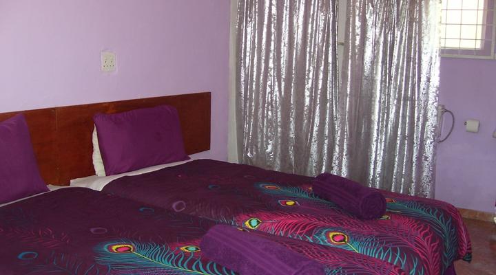 Africa Unplugged Guest Lodge