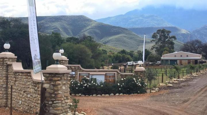 Oaksrest Vineyards Guest Farm