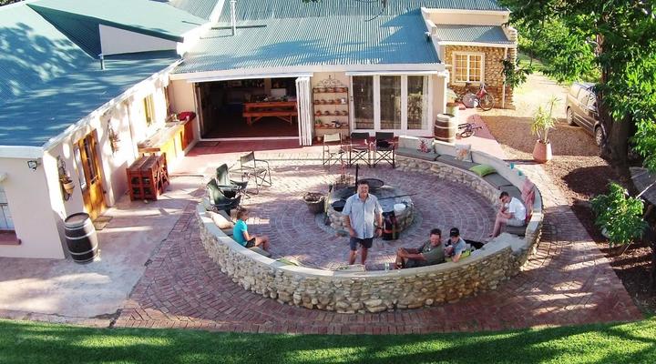 Oaksrest Vineyards Guest Farm