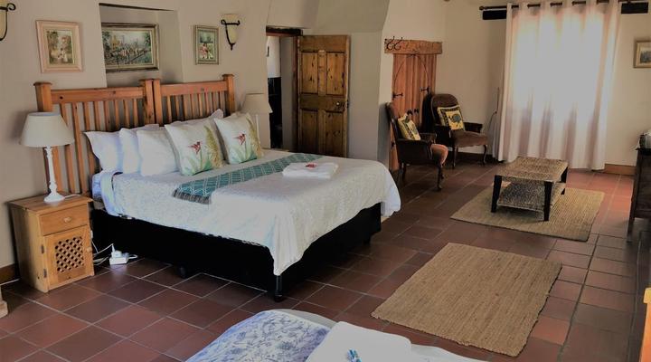 Oaksrest Vineyards Guest Farm