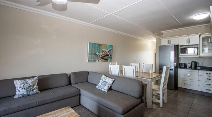 Banana Beach Club D11