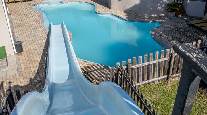 Banana Beach Club D7