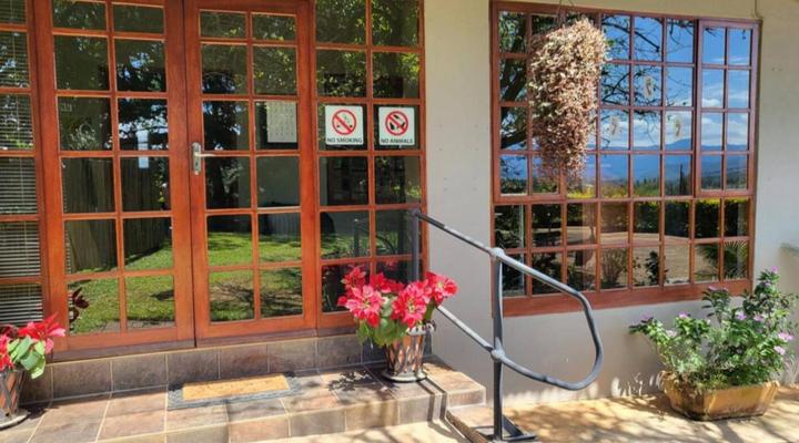 Home On A Hill Accommodation