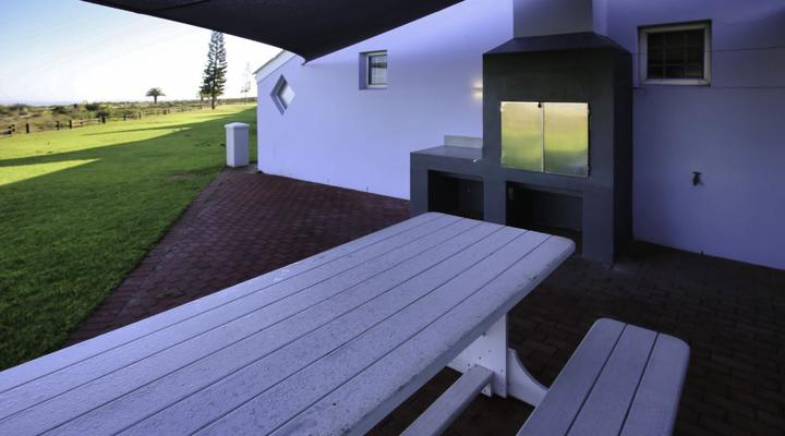 Barefootin, Langebaan, 6-sleeper