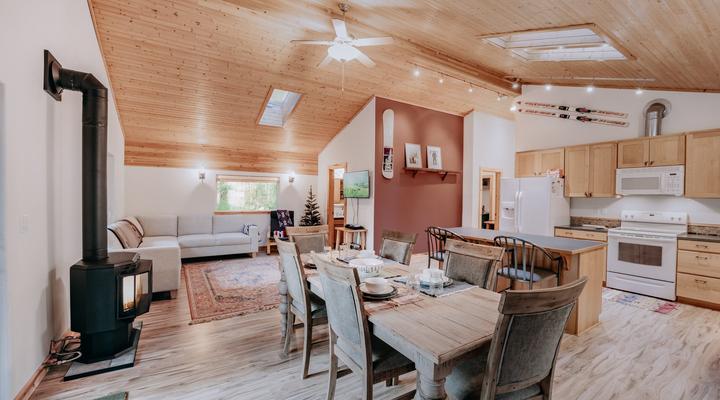 #60 Glacier Springs Cabin