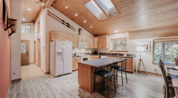 #60 Glacier Springs Cabin