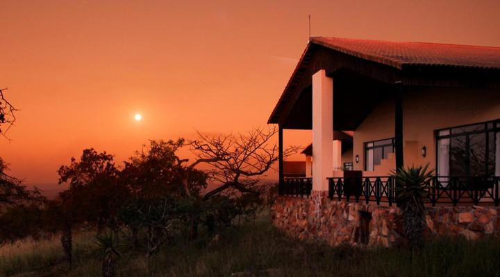 Pakamisa Private Game Reserve & Lodge