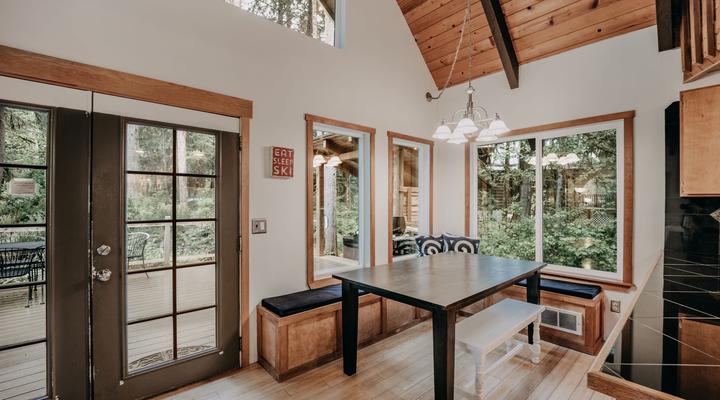 #99 Mt. Baker Rim Cabin