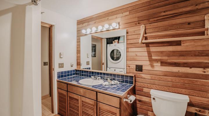 #99 Mt. Baker Rim Cabin