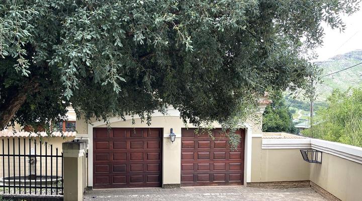 Clarens Butterfly Villa