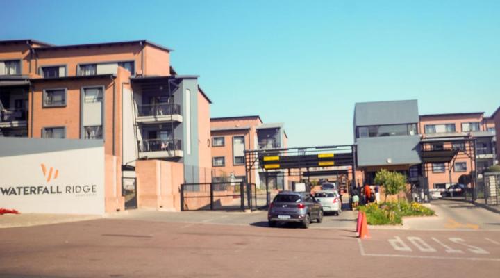 Elegance At Waterfall Ridge