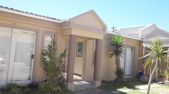 Zaida's Lodge