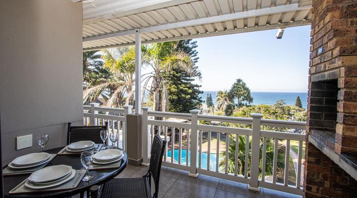 Banana Beach Club D19