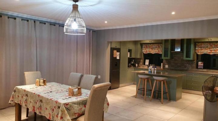 42@ Ditholo Game Lodge