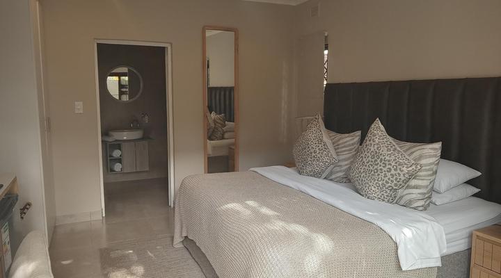 Tropical Beach Boutique Bed & Breakfast