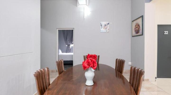 Cape Palm Royal Guest House