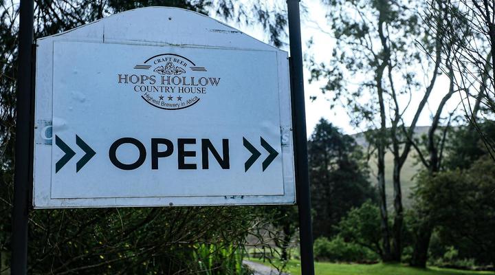 Hops Hollow Country House
