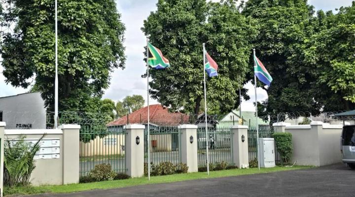 Three Flags Self Catering Apartments