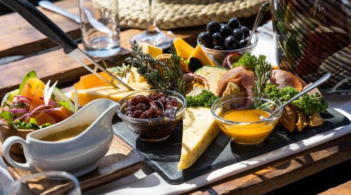 Zulu Rock Lodge - Babanango Game Reserve