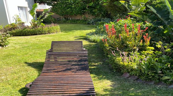 Sunset Beach Living Guesthouse