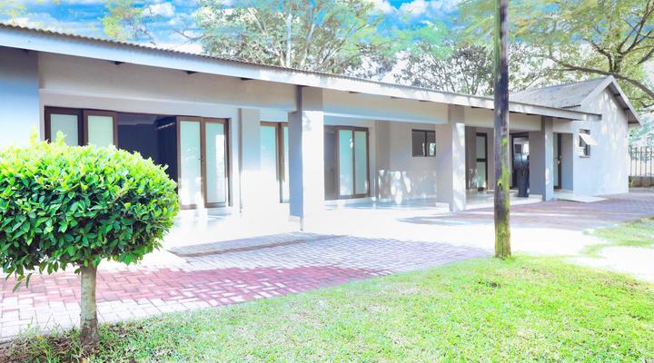 Hotel 247 @ White River