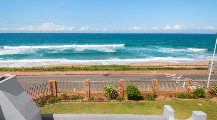 Petfriendly, Beachfront Escape