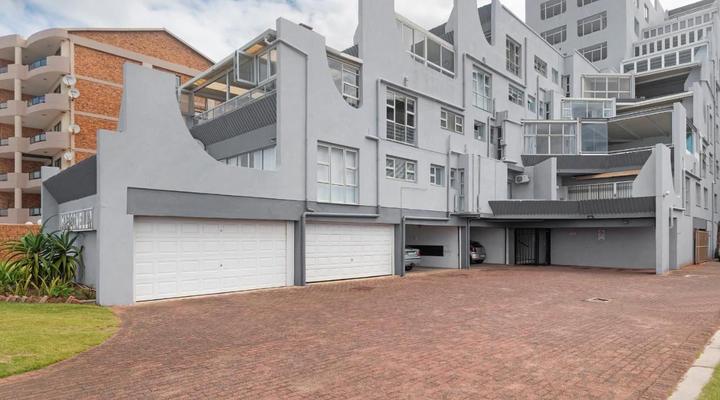 Petfriendly, Beachfront Escape