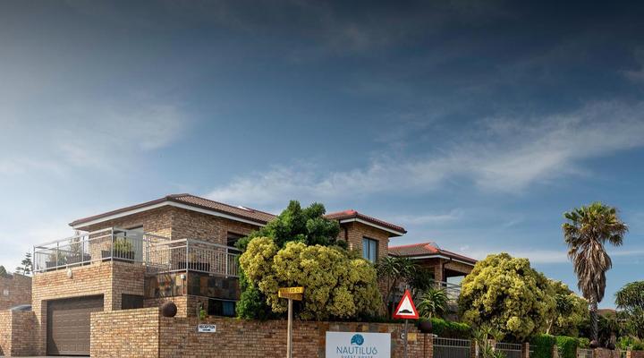 Nautilus Guesthouse