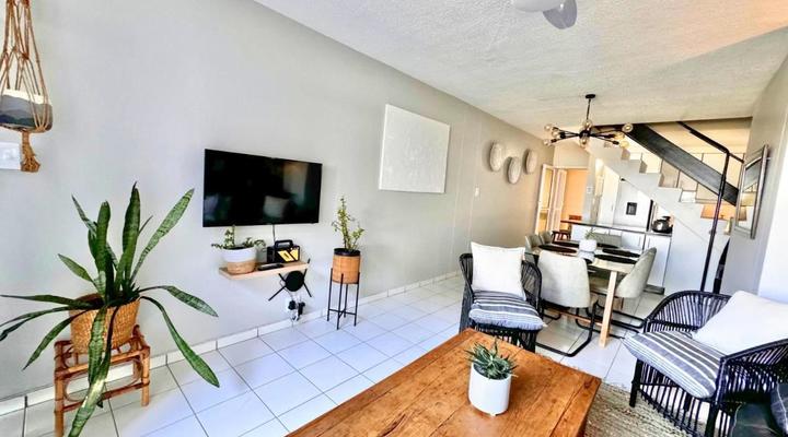 Umdloti - Alluring Beachscape